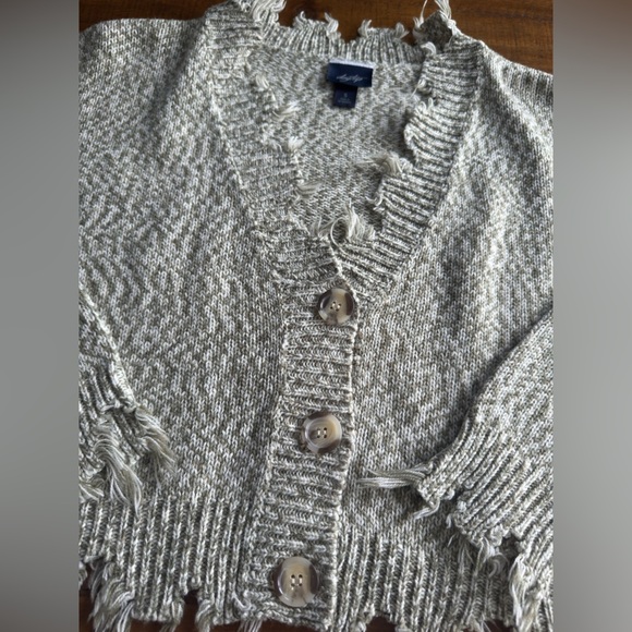 Daytrip adorable warm sweater cardigan button up - Picture 3 of 5